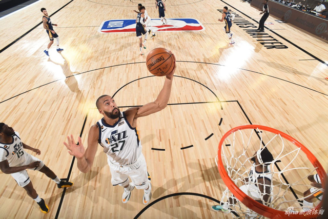 那不勒斯和 那不勒斯和