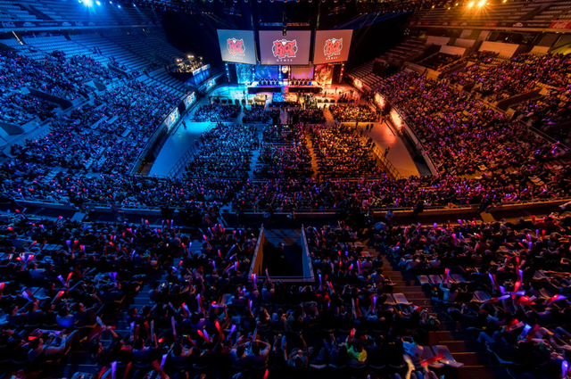 头角的缩影 头角的缩影