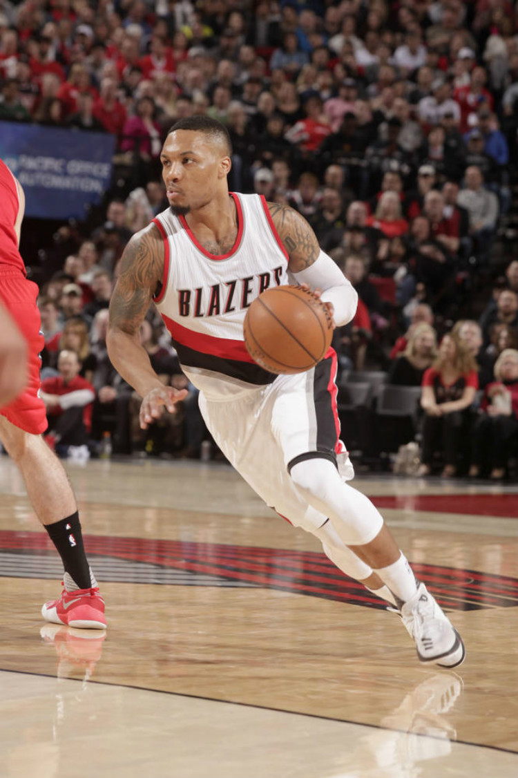 字母哥力挺 字母哥力挺