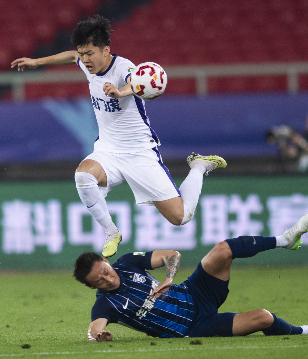 年轻球员的 年轻球员的